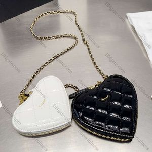 Mini double coeur Zipper Coin Designer Sac brevet en cuir noir blanc Matelasse Chaîne Belle sac à main crossbodybag Lady Wallet Gold Metal Hardware 14cm