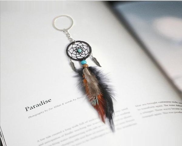 Mini Dreamcatcher Keychain Car colgando a mano la red de cazadores de ensueño del bosque encantado hecho a mano con adornos de decoración de plumas4669061