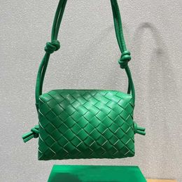 Mini Fashion Brand Cloud Designer Handbag Jodie Loop Hobo Bag Woven Bag Camera de cuero Messenger Messener Womens Willet