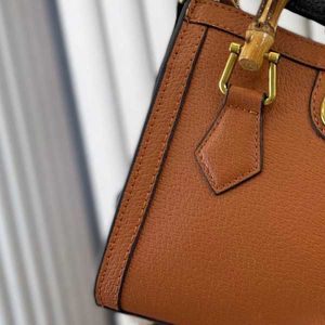 Mini sac fourre-tout à la mode pour femmes, sac à bandoulière en cuir véritable, sac à main de haute qualité avec bandoulière