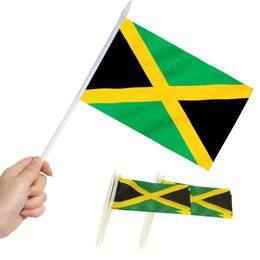 Mini drapeau bannière drapeau de la Jamaïque à la main de la main de la main miniature et des couleurs vives résistantes au saut de stick 5x8 pouces avec Sol dhhuf ature n