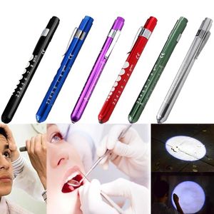 Mini zaklampen Zaklamp Wit Licht LED Pocket Penlight Waterdicht Dokter Medische Chirurgische Noodzaklamp Herbruikbare Draagbare verpleegster Pen Licht om te werken