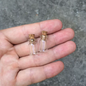 Mini botellas de vidrio con corcho, 10x18x5mm, 0,5 ml, frascos vacíos pequeños de deseos, frascos de vidrio, 300 unids/lote, venta al por mayor