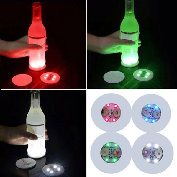 Mini Glow LED Coaster Mats Pads Clignotant Créatif Lumineux Ampoule Bouteille Tasse Autocollant Tapis Allumer Pour Club Bar Home Party Décoration G0707