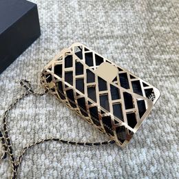 Mini Hollow Metal Evening Bags Designer draagbaar alle metalen holle ontwerp lederen voering kruis lichaamszak klassieke klep schoudertas ketting handtas luxe portemonnee 240415