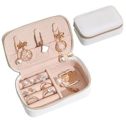 Mini Jewelry Box Organizer Display Travel Sieradendozen Case draagbare medaillet ketting lederen opslag oorringringhouder