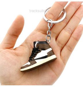 Mini porte-clés lanières Emation 3D chaussures de basket-ball trois modèles nationaux porte-clés baskets Couple Souvenir téléphone portable clé pendentif D ba H24