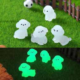 Mini luminoso Poodle Dog Figurines Craft Fairy Garden Jardín de hadas Diy Room Room Oward Ornament Desktop Decoración 240523