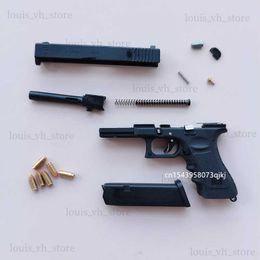 Mini llavero de metal G17 Forma de pistola Llavero PUBG M29F Desert Eagle Modelo de pistola portátil Eyección de concha Asamblea libre T240104