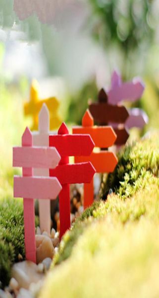 Mini Miniatura Madera Fence SignPost Craft Garden Decor Garden Planta Micro Paisaje Bonsai Diy Dollhouse Fairy JC2951040939