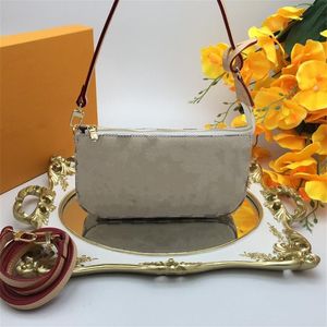 Mini Pochette Accessories Tiny Shoulder Bags Little zak met gouden ketting Leuke portemonnees Cross Body Luxury Pieces Mono Ebene Print Ha299c