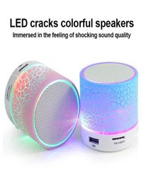 Mini Portable Bluetooth -luidspreker draadloze luidsprekers Auto o Dazzling crack 7 LED -lichten Subwoofer voor pc laptop mp3 reizen buitenkantoor kantoor 5223676