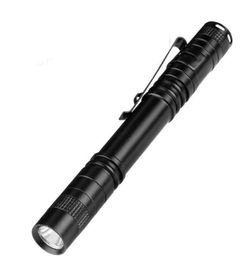 Mini Portable stylo lampe de poche Portable porte-clés stylo lumières LED sports de plein air lampe de poche torche pour la randonnée Camping