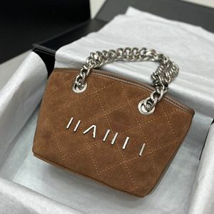 Mini bolso de cesta de gamuza portátil para mujer, bolso de lujo acolchado con entramado de diamantes con cremallera clásica, bolso de axila a juego, billetera de diseñador, bolso de mano con hardware plateado de 20CM