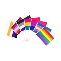 Mini banderas de palo Gay del arco iris del orgullo del progreso, banderas LGBT del orgullo progresivo inclusivas de mano para decoraciones de fiesta