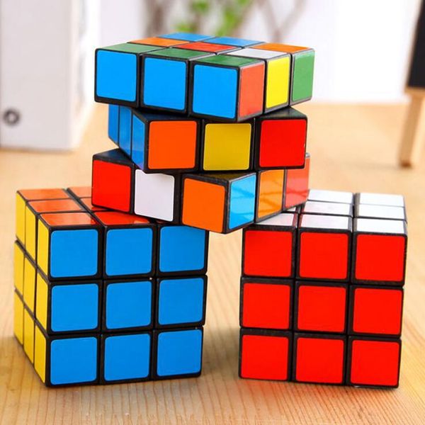 Mini cubo de rompecabezas de tamaño pequeño, 3cm, juego educativo de aprendizaje mágico, buen regalo, juguete de descompresión, juguetes para niños D77