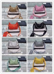 Mini Re-Edition 2 set / pc Blingbling Hobo Underarm Bags Classic Fashion Chain Nylon Diamond CrossBody Bag Designers Sacs à main Sacs à main Lady