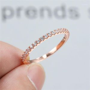 Mini Ronde Lab Diamond Dunne Ringen Voor Vrouwen 925 Sterling Zilver Rose Goud Stapelbare Ring Vrouwelijke Bruiloft Sieraden Engagement Bands12514