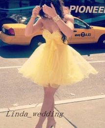 Mini courte sexy Tumblr robes De bal nouveauté Adorable jonquille robe De bal robes De soirée superbes robes De Fiesta1096082