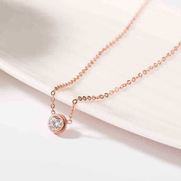 Mini collier en titane et acier avec diamant unique, bijoux populaires pour femmes, pendentif, accessoire, chaîne de clavicule