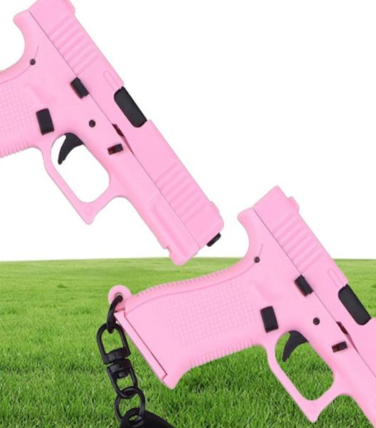 Mini Model de pistola de juguete El llavero no puede disparar la decoración de la pistola de plástico Decoración de los regalos de cumpleaños de los niños 5201834
