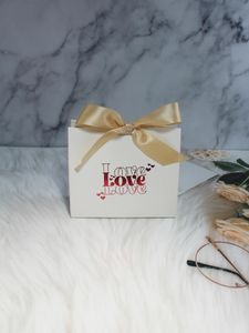 Mini Wedding Favors Candy Boxes With Foil Gold Love Gift Bag Party Box Perfect voor Valentijnsdag of Wedding Celebrations 240419
