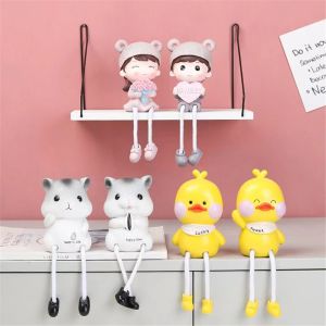 Miniatures 1pair Resin Hanging Feet Doll Lovers Animal Figurines Family Couple Boy Girl Corde Corde Sculptures