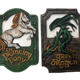 Miniaturen hot Longma hars ambachten moderne huis muur kunst decoraties Lord of The Rings de steigerende pony en de groene draak pub borden set