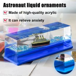Miniatures Titanic Cruise Ship Body Sea Navire Drift Bottle Liquid Liquid Sherglass Desktop Decoration Creative Cruise Ship Stress Relief Relief