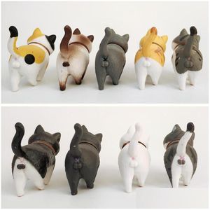 Miniatures Toys 9 PCS Leuke mini PVC Animation Model Cat Doll Figuren speelgoed Creatieve individualiteit Handwerk ornamenten Dashboard Balco DHHST