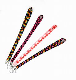 Minimalisme Love Pink Hartvormige Keychains nekriem Lanyard voor toetsen Keychain Badge Holder ID Card Pass Hang Rope Lariat Mobiele telefoon Charme Accessoires