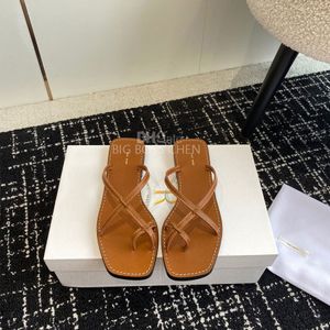 Minimalisme De rij slippers platglijbanen sandalen vakantie strandschoenen luxe designer slippers dia's voor dames fabrieksschoenen met doos