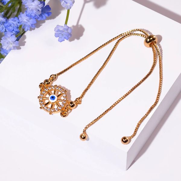 Bracelet de bijoux de mode minimaliste et personnalisé Gold Zircon Light Luxury Wedding 240423