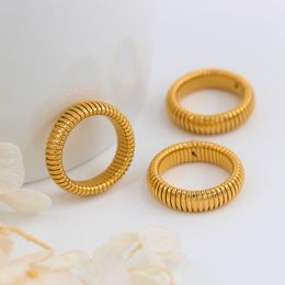 Bague serpent élastique style Instagram minimaliste, bague en acier inoxydable, bracelet, collier, ensemble de bijoux frais d'été européens et américains