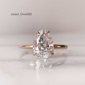 Minimalistische sieraden Hidden Halo 14K Gold Pear Cut Solitaire Moissanite verlovingsringen