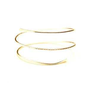 Minimaliste Métal Punk Spirale Bobine Haut Bras Manchette Bras Ouvert Bracelet Brassard Réglable Martelé Wrap Brassard Bracelet pour Femmes Fille Q0719