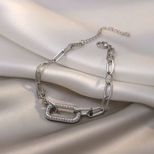 Conception minimaliste de style métal avec des incrustations de diamants géométriques Ins, Tendy Internet Internet célébrité tempérament, bracelet de version coréenne