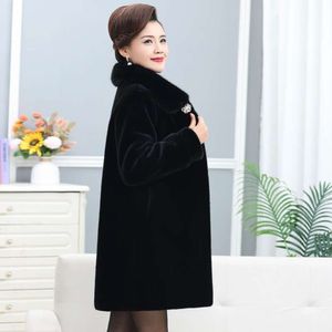 Vison pour femmes, Haining Imitation fourrure épaissie, vêtements d'hiver pour mères d'âge moyen et âgées, manteau en cuir de longueur moyenne 790935