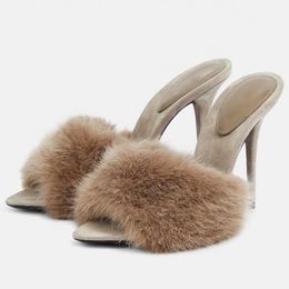 Pantoufles en cheveux de vison Chaussures de créateur Pantoufle pour femme Mode Bouts pointus Talon aiguille sandale mules en daim animal Slingback chaussures à talons hauts 10 cm, fête, robe, soirée