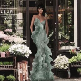 Mint Green Mermaid Prom Dresses Strapless Floral Ruffles Tiered Clound TuLle Fishtail Evening Jurk Vrouwen Pageantjurken