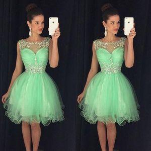 Muntgroene korte prom dresses pure bateau nek mouwloze kralen kristallen tule homecoming graduatie formele jurken op maat gemaakt