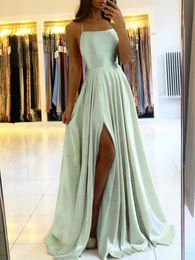 Mint Green Slip -jurken Lange verstelbare riemen A Line High Slit Women Evening Party Maxi Bridesmaids Dress CPS3026