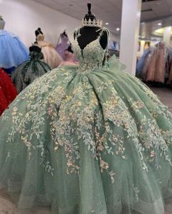 Robes de Quinceanera scintillantes vert menthe, Corset de luxe avec des appliques florales à lacets, robes de bal de 15 quinceanera, 2024