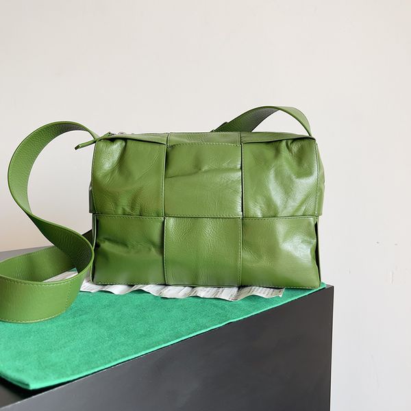 Diseñador de calidad de espejo Bolso de cámara Arco 100% piel de becerro Mujeres de lujo Hombres Bolso cruzado Verde Amarillo Moda Fiesta Monedero de boda con caja