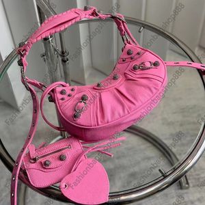 spiegelkwaliteit le cagole halve maan dumpling tas motorfiets tas dames heren ontwerper cowboy roze met diamant hardware portemonnee luxe tototekoppeling schoudertassen