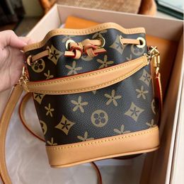 Totes mode miroir qualité M81266 M46291 sac seau femmes pochette hommes luxe designer cross body sac cordon sac à main en cuir véritable épaule pochettes