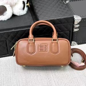 Calidad de espejo Miui Arcadie Bolsa de lolita con hombro Bolsos de embrague para mujer Cuerpo cruzado Cuero genuino Bolsos de lujo Bolsos de mano de diseñador Artículos de tocador para hombre Monederos Bolsas de bolos