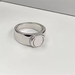 Spiegel gladde vrouwen ringen comfortabele lijnen aanraken cluster ringen dame klassieke waardige cadeau sieraden