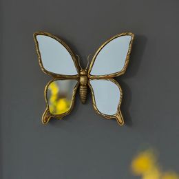 Miroir mural suspendu en métal, fond papillon, aile d'insecte rétro, libellule, décoration de maison, chambre à coucher, 240306