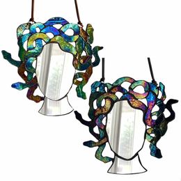 Spiegels Uniek glas-in-lood Medusa-spiegel Duurzame kleur Decoratieve hanger Woondecoratie Voor feest 230420 Drop Delivery Garden Dhazr